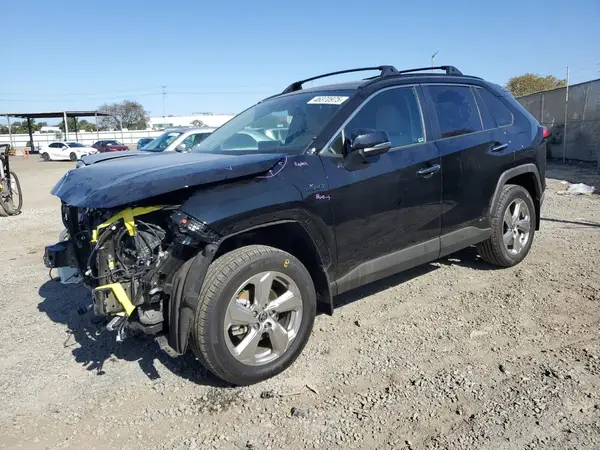 4T3D6RFV7MU028676 2021 TOYOTA RAV 4 - Image 1
