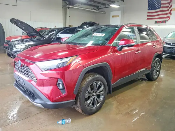 4T3D6RFV7PU132153 2023 TOYOTA RAV 4 - Image 1