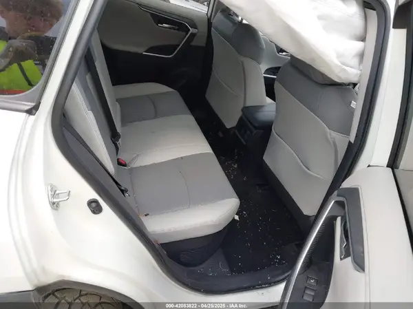 4T3D6RFV9MU054678 2021 TOYOTA RAV 4 - Image 8