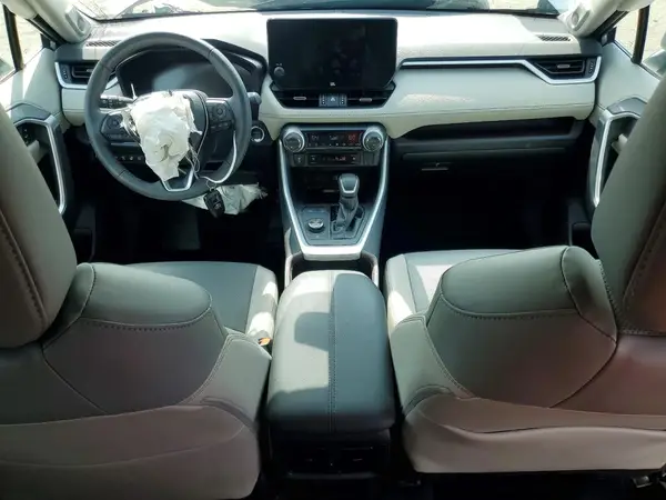 2024 TOYOTA RAV 4 auction photo 8