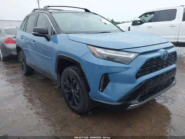 4T3E6RFV0NU102509 2022 TOYOTA RAV 4 - Image 1