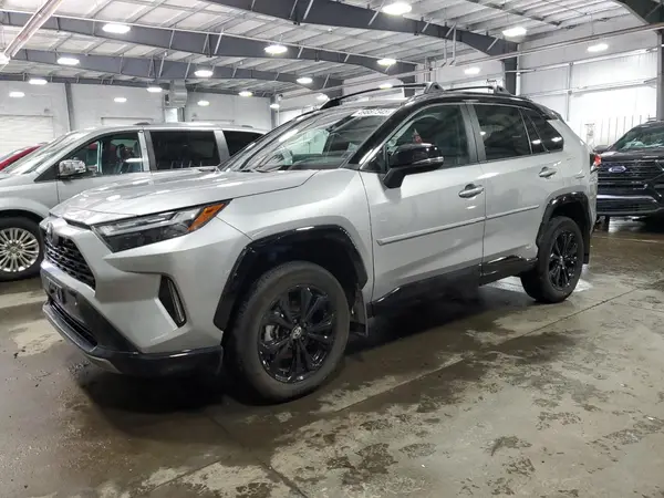 4T3E6RFV0PU107597 2023 TOYOTA RAV 4 - Image 1