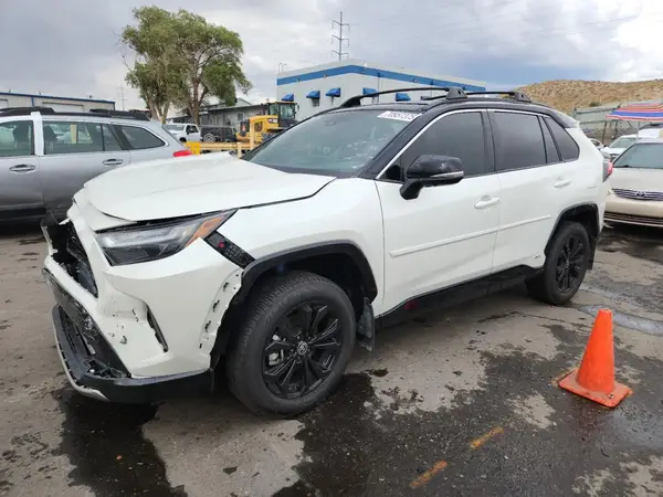 4T3E6RFV1NU082643 2022 TOYOTA RAV 4 - Image 1