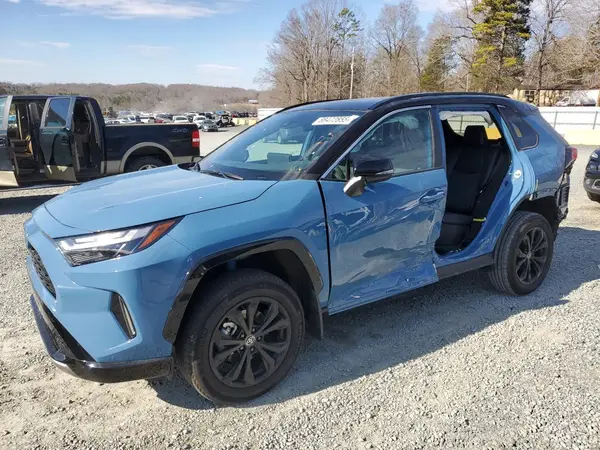 4T3E6RFV1RU143396 2024 TOYOTA RAV 4 - Image 1