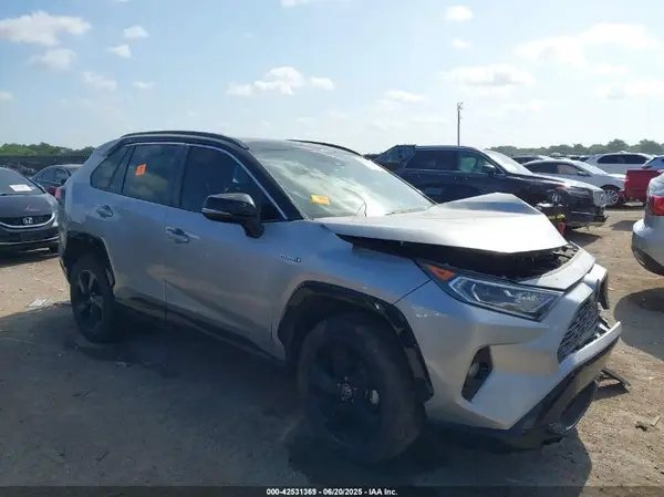 4T3E6RFV3MU043387 2021 TOYOTA RAV 4 - Image 1