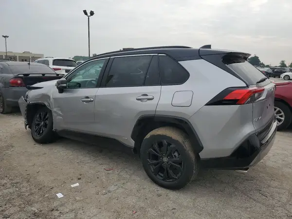 4T3E6RFV3NU092400 2022 TOYOTA RAV 4 - Image 2