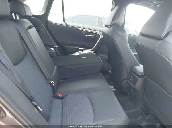 4T3E6RFV3RU174035 2024 TOYOTA RAV 4 - Image 8