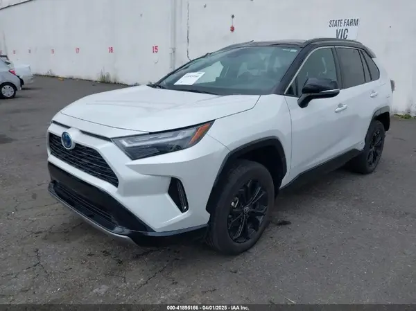 4T3E6RFV4PU107103 2023 TOYOTA RAV 4 - Image 2