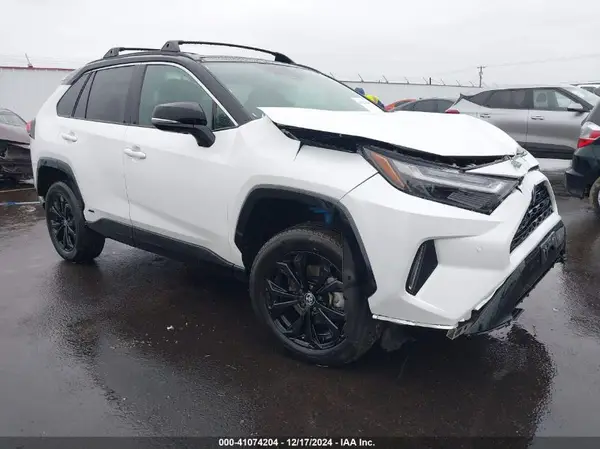 4T3E6RFV4PU108140 2023 TOYOTA RAV 4 - Image 1