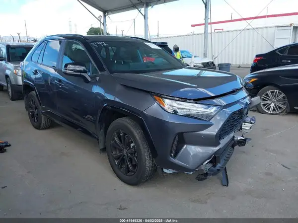 4T3E6RFV4RU148365 2024 TOYOTA RAV 4 - Image 1