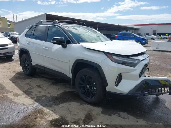 4T3E6RFV4SU176348 2025 TOYOTA RAV 4 - Image 1