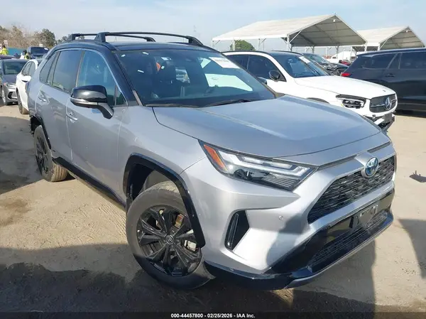 4T3E6RFV5NU077090 2022 TOYOTA RAV 4 - Image 1
