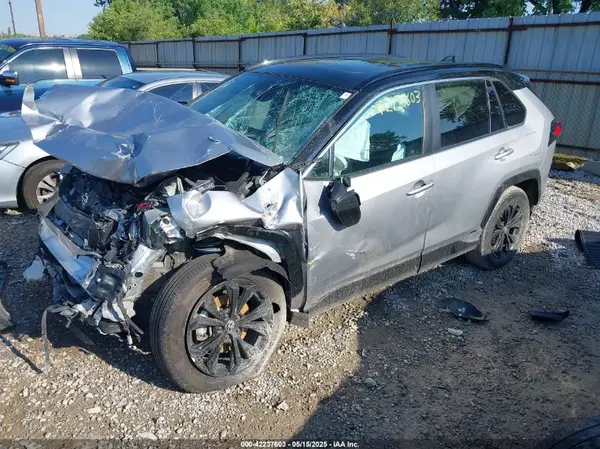 4T3E6RFV5PU108051 2023 TOYOTA RAV 4 - Image 2