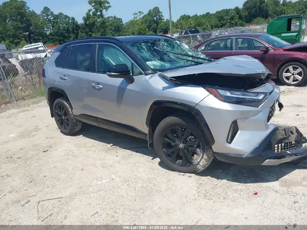 4T3E6RFV5RU167202 2024 TOYOTA RAV 4 - Image 1