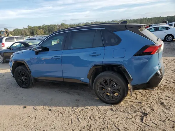 4T3E6RFV5RU168236 2024 TOYOTA RAV 4 - Image 2