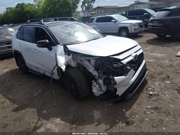 4T3E6RFV5RU171718 2024 TOYOTA RAV 4 - Image 1