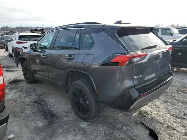 4T3E6RFV6RU153888 2024 TOYOTA RAV 4 - Image 2