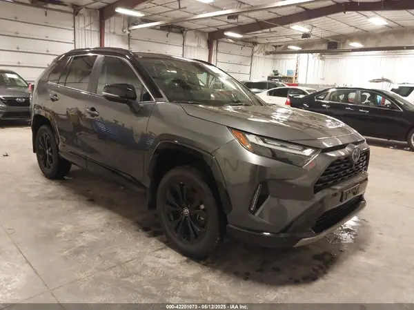 4T3E6RFV7PU124140 2023 TOYOTA RAV 4 - Image 1