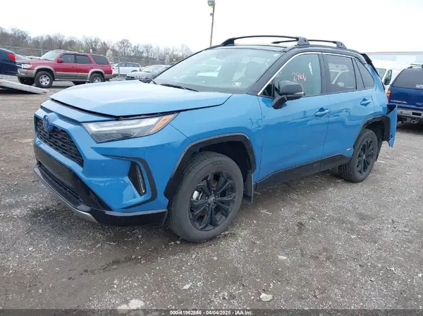 4T3E6RFV7PU128463 2023 TOYOTA RAV 4 - Image 2
