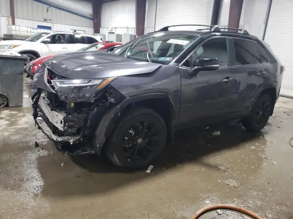 4T3E6RFV7RU146318 2024 TOYOTA RAV 4 - Image 1