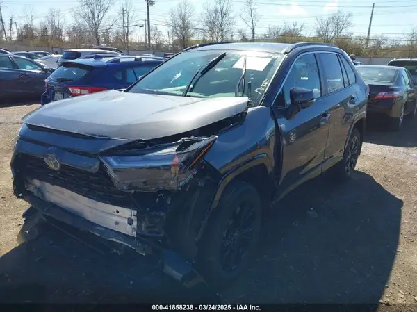 4T3E6RFV7RU147226 2024 TOYOTA RAV 4 - Image 2