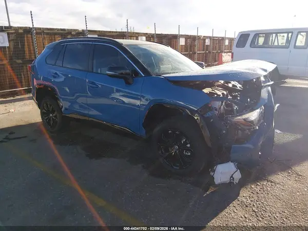 4T3E6RFV7SU194701 2025 TOYOTA RAV 4 - Image 1