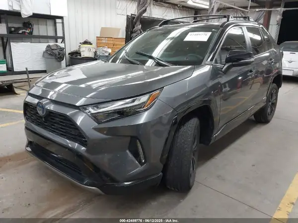 4T3E6RFV8PU107041 2023 TOYOTA RAV 4 - Image 2