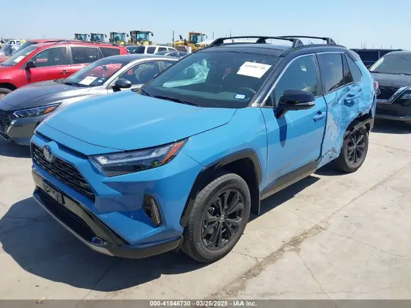 4T3E6RFV8RU153892 2024 TOYOTA RAV 4 - Image 2