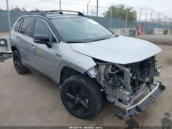 4T3E6RFV9MU027713 2021 TOYOTA RAV 4 - Image 1