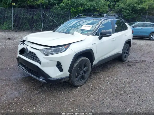 4T3E6RFV9MU052563 2021 TOYOTA RAV 4 - Image 2