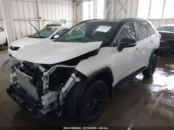 4T3E6RFV9RU169387 2024 TOYOTA RAV 4 - Image 2