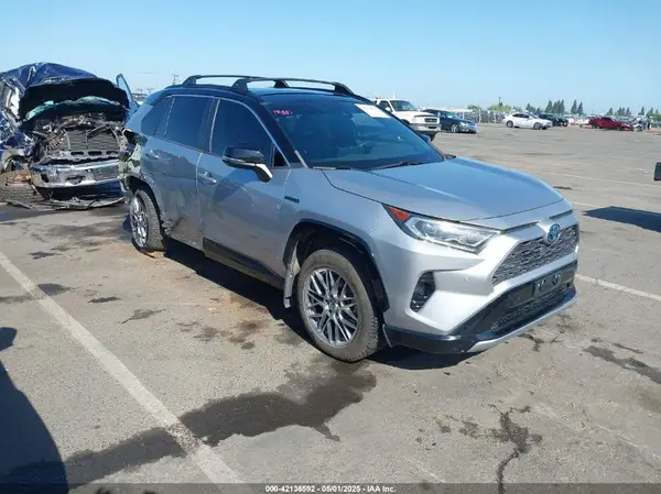 4T3E6RFVXMU016087 2021 TOYOTA RAV 4 - Image 1