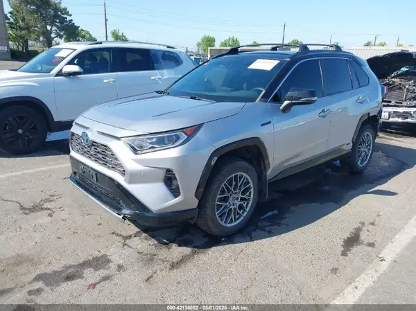 4T3E6RFVXMU016087 2021 TOYOTA RAV 4 - Image 2
