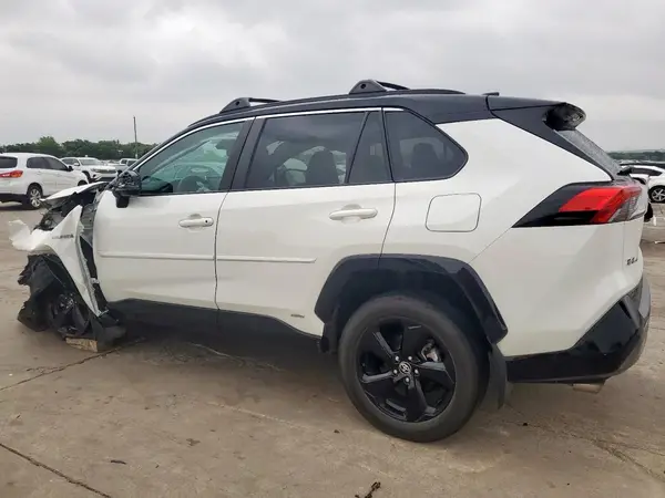 4T3E6RFVXMU043452 2021 TOYOTA RAV 4 - Image 2