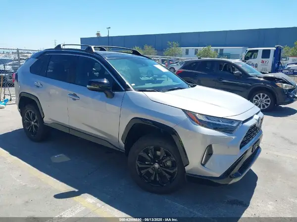 4T3E6RFVXPU131812 2023 TOYOTA RAV 4 - Image 1