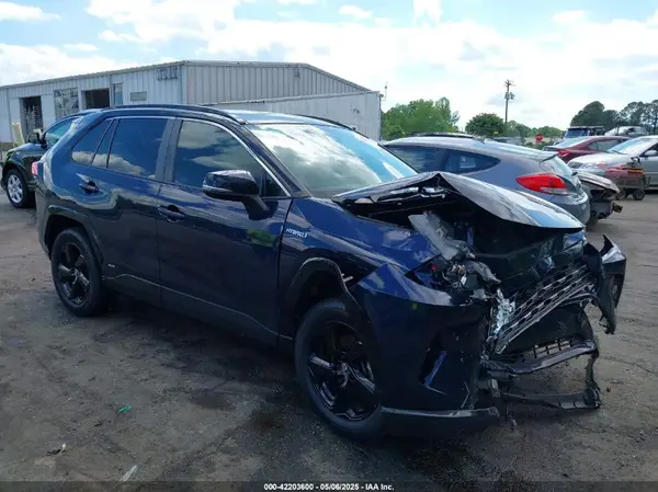 4T3EWRFV0LU003413 2020 TOYOTA RAV 4 - Image 1