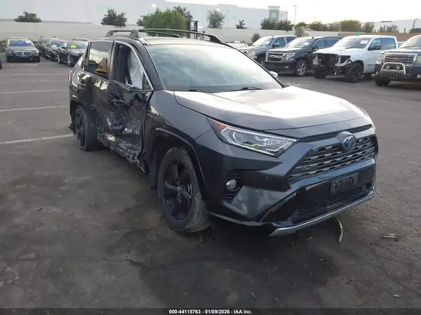 4T3EWRFV4LU007626 2020 TOYOTA RAV 4 - Image 1