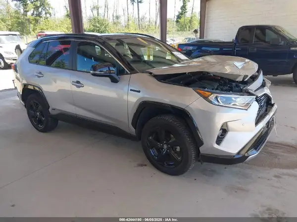 4T3EWRFV5LU004217 2020 TOYOTA RAV 4 - Image 1