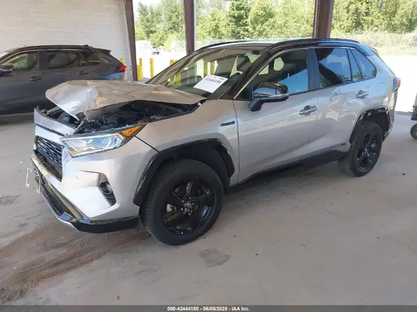 4T3EWRFV5LU004217 2020 TOYOTA RAV 4 - Image 2