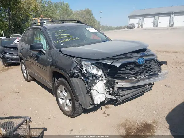 4T3L6RFV6MU029670 2021 TOYOTA RAV 4 - Image 1