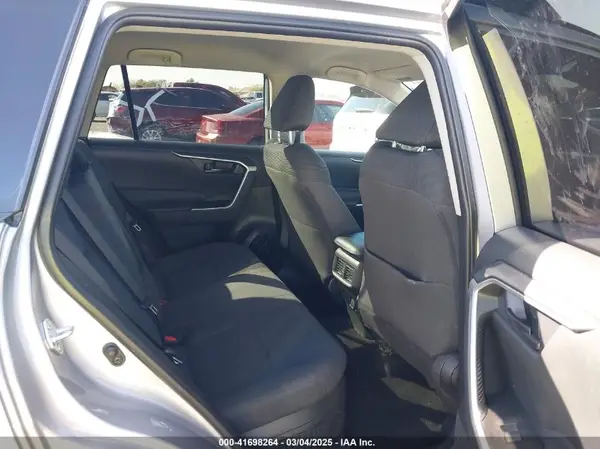4T3LWRFV0RU133160 2024 TOYOTA RAV 4 - Image 8