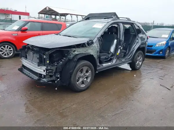 4T3LWRFV0RU153005 2024 TOYOTA RAV 4 - Image 2