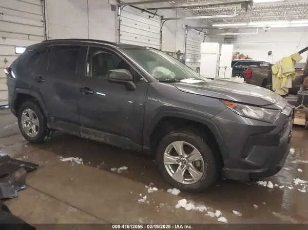 4T3LWRFV1MU047476 2021 TOYOTA RAV 4 - Image 1