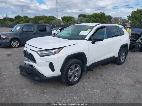 4T3LWRFV4RU142301 2024 TOYOTA RAV 4 - Image 2