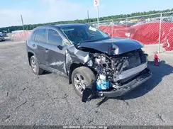 4T3LWRFV8NU070142 2022 TOYOTA RAV 4