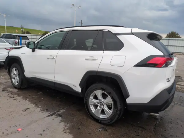 4T3LWRFV9MU022423 2021 TOYOTA RAV 4 - Image 2