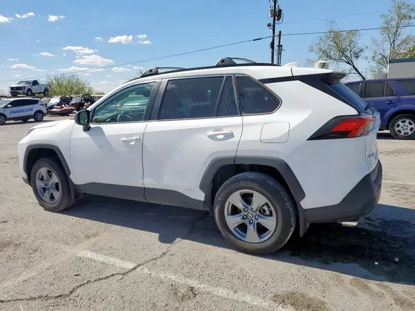 4T3LWRFVXPU105766 2023 TOYOTA RAV 4 - Image 2