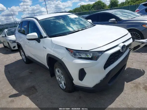4T3M6RFV2MU031677 2021 TOYOTA RAV 4 - Image 1
