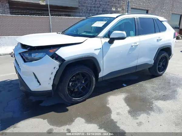 4T3M6RFV7MU027172 2021 TOYOTA RAV 4 - Image 2