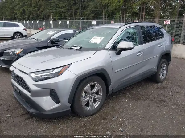 4T3MWRFV2PU086909 2023 TOYOTA RAV 4 - Image 2